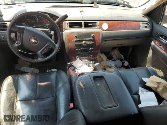 2009 Chevrolet Silverado 1500 LTZ с VIN 1GCEK39039Z208158, выставлен на аукционе Copart как лот 69484225 с пробегом 177 660 миль миль и Списание • Salvage title. История ставок и продаж доступна на DreamBid. Изображение 8.