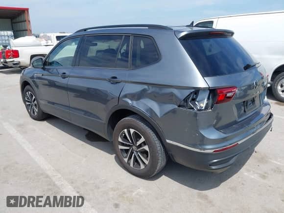 2024 Volkswagen Tiguan S with VIN 3VVRB7AX3RM161394, listed as a IAAI auction lot 42822212 with 9,839 mi miles and . Bid and sale history available at DreamBid. Image 3.