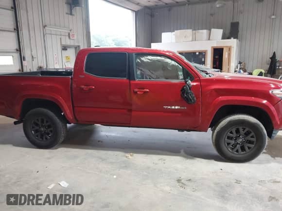 2021 Toyota Tacoma SR с VIN 5TFCZ5AN0MX244836, выставлен на аукционе IAAI как лот 42748561 с пробегом 78 454 миль миль и . История ставок и продаж доступна на DreamBid. Изображение 13.