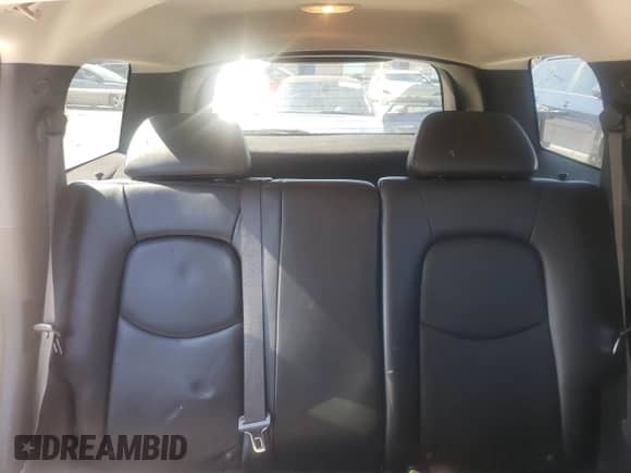 2010 Chevrolet HHR 1LT z VIN 3GNBABDB5AS550809, wystawiony jako Copart lot #72055624 z przebiegiem 173 625 mil mil oraz Czysty tytuł • Clean title. Historia ofert i sprzedaży dostępna na DreamBid. Obrazek 10.