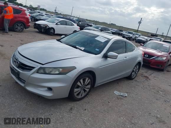 2011 Honda Accord EX with VIN 1HGCS1B79BA010533, listed as a IAAI auction lot 42673916 with 230,490 mi miles and . Bid and sale history available at DreamBid. Image 2.