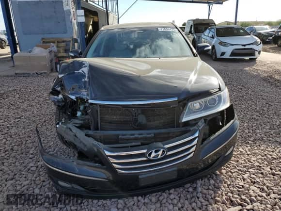 2011 Hyundai Azera Limited с VIN KMHFC4DF5BA559432, выставлен на аукционе Copart как лот 41650425 с пробегом 187 025 миль миль и Списание • Salvage title. История ставок и продаж доступна на DreamBid. Изображение 5.