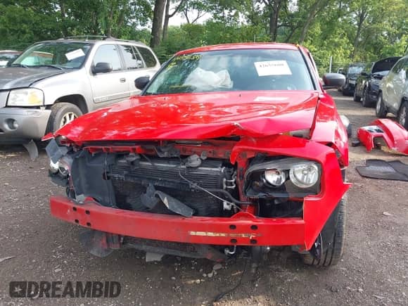 2008 Dodge Charger SXT with VIN 2B3KA33G18H108071, listed as a IAAI auction lot 42655680 with 173,961 mi miles and . Bid and sale history available at DreamBid. Image 13.