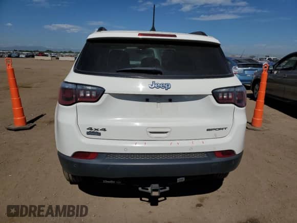 2017 Jeep Compass Sport with VIN 3C4NJDAB3HT667346, listed as a Copart auction lot 59981975 with 133,555 mi miles and Salvage title. Bid and sale history available at DreamBid. Image 6.