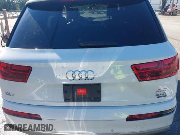 2017 Audi Q7 Premium Plus with VIN WA1LAAF77HD013024, listed as a IAAI auction lot 43033840 with 99,178 mi miles and . Bid and sale history available at DreamBid. Image 17.