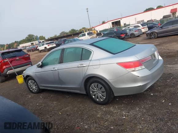 2011 Honda Accord LX с VIN 1HGCP2F3XBA017943, выставлен на аукционе IAAI как лот 43147493 с пробегом 155 902 миль миль и . История ставок и продаж доступна на DreamBid. Изображение 13.