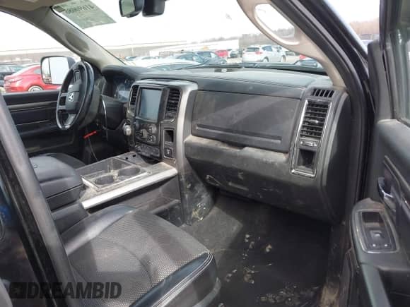 2014 Ram 1500 Sport with VIN 1C6RR7HT6ES199577, listed as a IAAI auction lot 41690086 with 175,070 mi miles and . Bid and sale history available at DreamBid. Image 5.