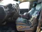 2017 Chevrolet Tahoe LT с VIN 1GNSKBKC1HR350659, выставлен на аукционе Copart как лот 71075055 с пробегом 230 762 миль миль и Списание • Salvage title. История ставок и продаж доступна на DreamBid. Изображение 7.