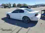 1998 Ford Mustang GT z VIN 1FAFP42X9WF179805, wystawiony jako Copart lot #82494395 z przebiegiem 142 724 mil mil oraz Szkoda całkowita • Salvage title. Historia ofert i sprzedaży dostępna na DreamBid. Obrazek 2.
