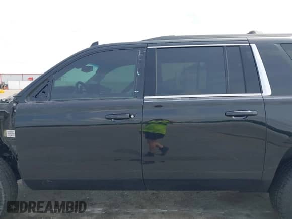 2019 Chevrolet Suburban LS с VIN 1GNSKGKC4KR128685, выставлен на аукционе IAAI как лот 42148721 с пробегом 92 346 миль миль и . История ставок и продаж доступна на DreamBid. Изображение 15.