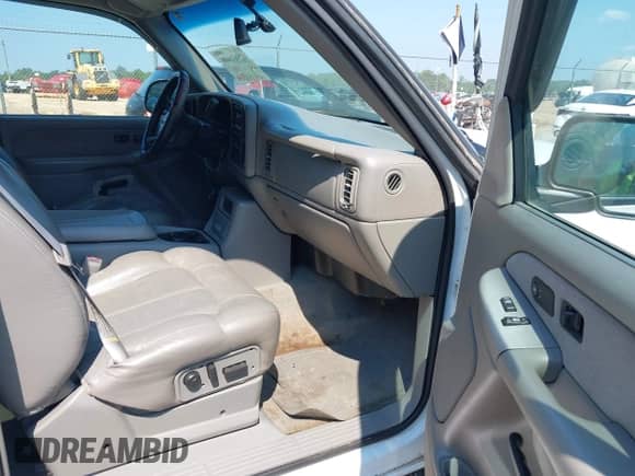2001 GMC Sierra 1500 SLE с VIN 2GTEC19T511286854, выставлен на аукционе IAAI как лот 42961608 с пробегом 169 008 миль миль и . История ставок и продаж доступна на DreamBid. Изображение 5.