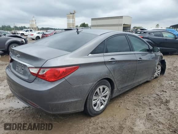 2011 Hyundai Sonata GLS с VIN 5NPEB4AC6BH068955, выставлен на аукционе Copart как лот 81752015 с пробегом Не указан миль и Списание • Salvage title. История ставок и продаж доступна на DreamBid. Изображение 3.
