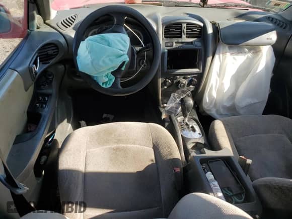 2005 Hyundai Santa Fe GLS с VIN KM8SC13D05U890368, выставлен на аукционе Copart как лот 69817525 с пробегом Не указан миль и Списание • Salvage title. История ставок и продаж доступна на DreamBid. Изображение 8.