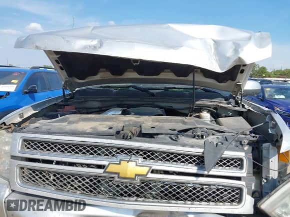 2013 Chevrolet Silverado 1500 LTZ with VIN 3GCPCTE03DG117203, listed as a IAAI auction lot 43243468 with 307,184 mi miles and . Bid and sale history available at DreamBid. Image 10.