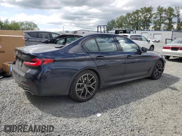 2021 BMW 5 Series 540i xDrive with VIN WBA73BJ01MCF46374, listed as a Copart auction lot 55096015 with 38,960 mi miles and Salvage title. Bid and sale history available at DreamBid. Image 3.
