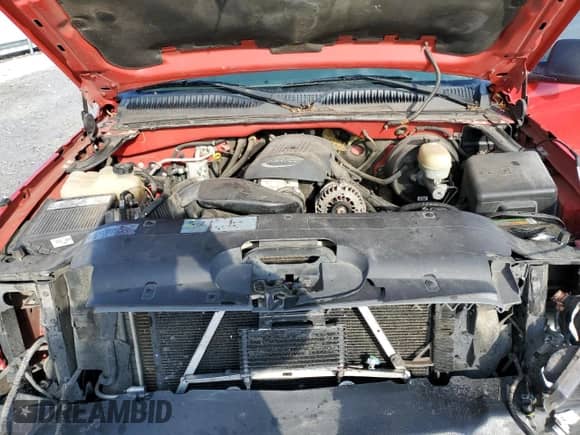 2005 Chevrolet Silverado 1500 z VIN 1GCEC14T85Z331547, wystawiony jako Copart lot #88921415 z przebiegiem 174 810 mil mil oraz Czysty tytuł • Clean title. Historia ofert i sprzedaży dostępna na DreamBid. Obrazek 13.