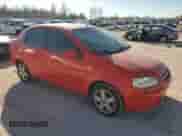 2006 Chevrolet Aveo LS z VIN KL1TD56696B662643, wystawiony jako Copart lot #82846974 z przebiegiem 169 780 mil mil oraz Czysty tytuł • Clean title. Historia ofert i sprzedaży dostępna na DreamBid. Obrazek 4.