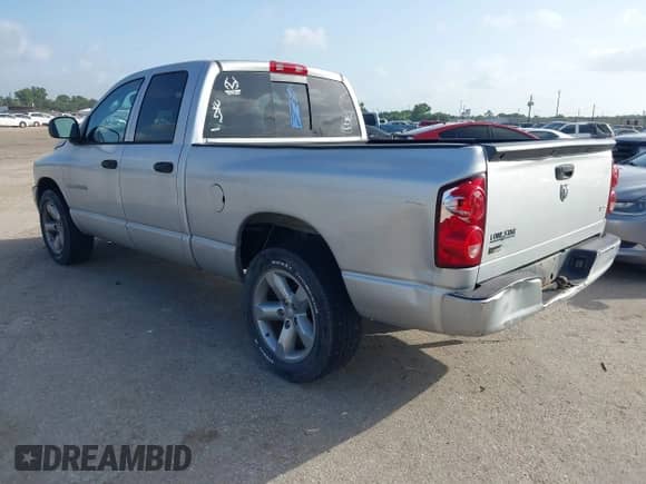2007 Dodge 1500 SLT с VIN 1D7HA18P27S157959, выставлен на аукционе IAAI как лот 42479542 с пробегом 212 260 миль миль и . История ставок и продаж доступна на DreamBid. Изображение 3.