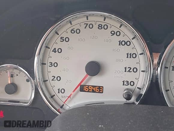 2006 Saturn VUE с VIN 5GZCZ63436S821237, выставлен на аукционе IAAI как лот 40206378 с пробегом 169 463 миль миль и . История ставок и продаж доступна на DreamBid. Изображение 15.