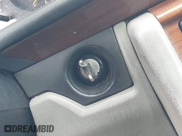 1991 Mercedes-Benz 300 с VIN WDBEB28D9MB286149, выставлен на аукционе IAAI как лот 42527865 с пробегом 410 878 миль миль и . История ставок и продаж доступна на DreamBid. Изображение 11.