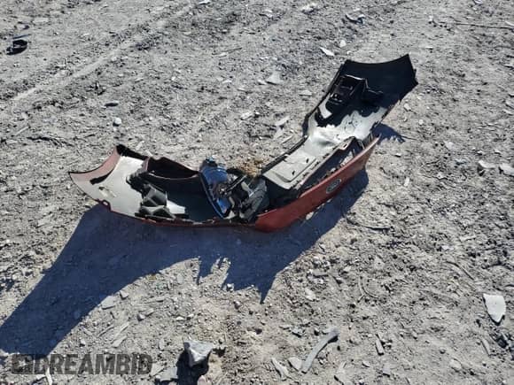 2015 Ford Focus SE с VIN 1FADP3K21FL289982, выставлен на аукционе Copart как лот 82440545 с пробегом 155 547 миль миль и Списание • Salvage title. История ставок и продаж доступна на DreamBid. Изображение 13.