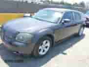 2005 Dodge Magnum SE with VIN 2D8FV48T55H567360, listed as a IAAI auction lot 42727189 with 115,754 mi miles and . Bid and sale history available at DreamBid. Image 2.