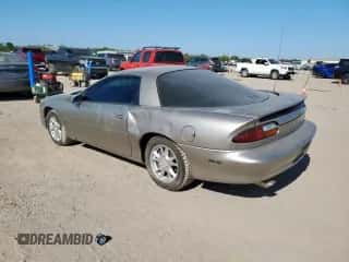 2002 Chevrolet Camaro with VIN 2G1FP22K422151773, listed as a Copart auction lot 82396215 with 217,967 mi miles and Clean title. Bid and sale history available at DreamBid. Image 2.