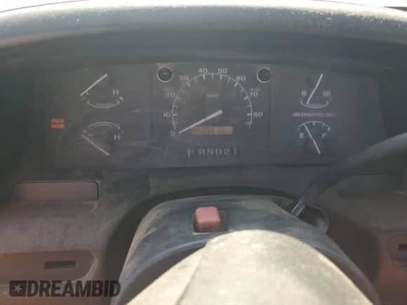 1992 Ford F-250 с VIN 1FTHF25Y1NNA55031, выставлен на аукционе Copart как лот 71399915 с пробегом 363 551 миль миль и Списание • Salvage title. История ставок и продаж доступна на DreamBid. Изображение 9.