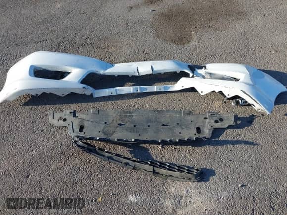 2014 Honda Accord EX-L with VIN 1HGCR2F89EA288471, listed as a IAAI auction lot 43283706 with 256,297 mi miles and . Bid and sale history available at DreamBid. Image 12.