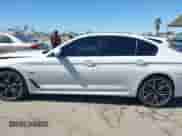 2023 BMW 5 Series 530e с VIN WBA13AG02PCM85786, выставлен на аукционе IAAI как лот 41830816 с пробегом 44 695 миль миль и . История ставок и продаж доступна на DreamBid. Изображение 15.