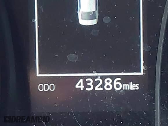 2023 Toyota Camry LE z VIN 4T1C11AK5PU178310, wystawiony jako IAAI lot #43100296 z przebiegiem 43 286 mil mil oraz . Historia ofert i sprzedaży dostępna na DreamBid. Obrazek 15.