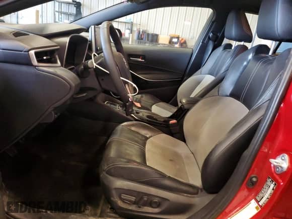 2021 Toyota Corolla XSE с VIN JTNA4MBE9M3140914, выставлен на аукционе Copart как лот 85912694 с пробегом 36 683 миль миль и Списание • Salvage title. История ставок и продаж доступна на DreamBid. Изображение 7.