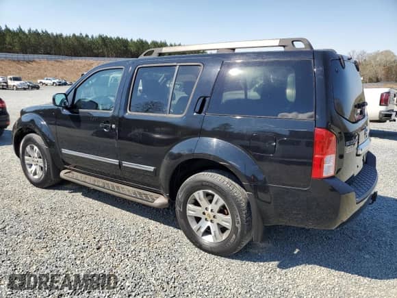 2011 Nissan Pathfinder LE with VIN 5N1AR1NN5BC616343, listed as a Copart auction lot 50725245 with 200,075 mi miles and Clean title. Bid and sale history available at DreamBid. Image 2.