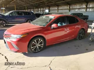 2019 Toyota Camry SE z VIN 4T1B11HK7KU249646, wystawiony jako Copart lot #80287225 z przebiegiem Nie podano mil oraz Szkoda całkowita • Salvage title. Historia ofert i sprzedaży dostępna na DreamBid. Obrazek 1.