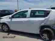 2017 Chevrolet Sonic LT с VIN 1G1JG6SH4H4145335, выставлен на аукционе IAAI как лот 42859336 с пробегом 115 196 миль миль и . История ставок и продаж доступна на DreamBid. Изображение 14.