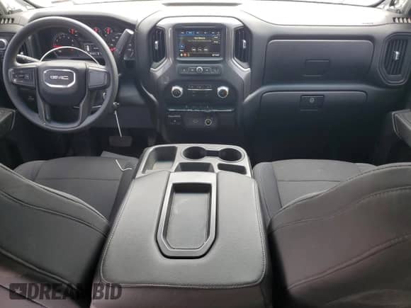 2019 GMC Sierra 1500 with VIN 1GTR9AEF9KZ243790, listed as a Copart auction lot 61738365 with 120,662 mi miles and Clean title. Bid and sale history available at DreamBid. Image 8.