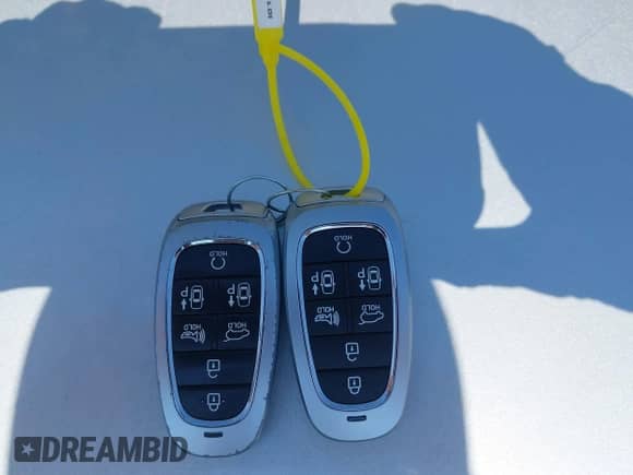 2024 Hyundai Tucson Limited z VIN 5NMJE3DE8RH294323, wystawiony jako IAAI lot #43266112 z przebiegiem 10 765 mil mil oraz . Historia ofert i sprzedaży dostępna na DreamBid. Obrazek 11.