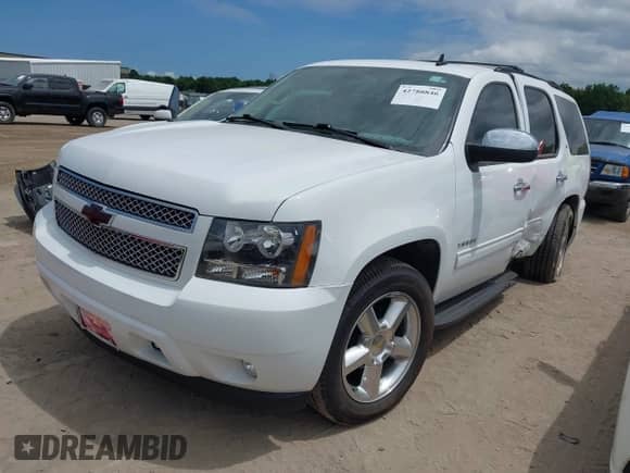 2013 Chevrolet Tahoe LT z VIN 1GNSKBE06DR112219, wystawiony jako IAAI lot #42780846 z przebiegiem 130 605 mil mil oraz . Historia ofert i sprzedaży dostępna na DreamBid. Obrazek 17.