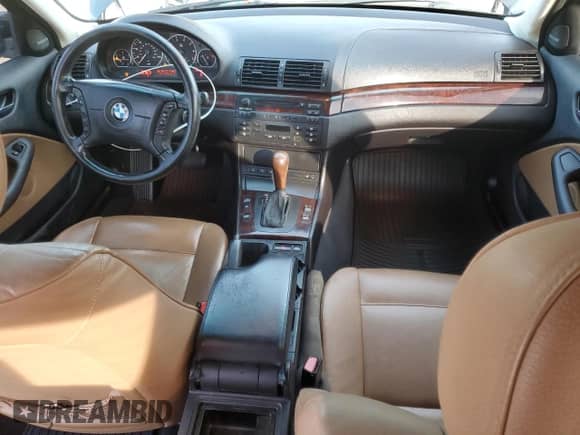 2005 BMW 3 Series 330xi с VIN WBAEW53495PN39003, выставлен на аукционе Copart как лот 68572915 с пробегом 152 105 миль миль и Списание • Salvage title. История ставок и продаж доступна на DreamBid. Изображение 8.