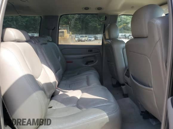 2004 Chevrolet Suburban LT с VIN 1GNEC16Z24J163555, выставлен на аукционе Copart как лот 80519875 с пробегом 211 751 миль миль и Списание • Salvage title. История ставок и продаж доступна на DreamBid. Изображение 11.