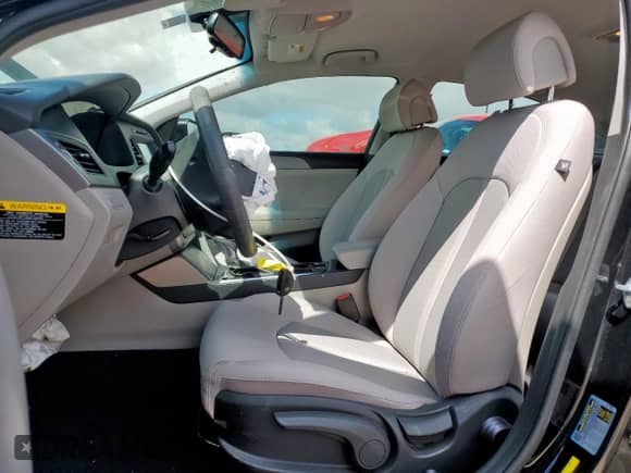 2017 Hyundai Sonata SE with VIN 5NPE24AF7HH455162, listed as a Copart auction lot 84019605 with 84,483 mi miles and Salvage title. Bid and sale history available at DreamBid. Image 7.