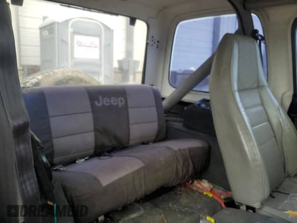 1991 Jeep Wrangler с VIN 2J4FY29S2MJ134936, выставлен на аукционе Copart как лот 59481875 с пробегом 236 382 миль миль и Списание • Salvage title. История ставок и продаж доступна на DreamBid. Изображение 10.