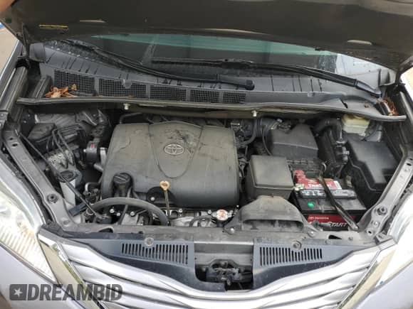 2017 Toyota Sienna XLE Auto Access Seat with VIN 5TDYZ3DC3HS814151, listed as a Copart auction lot 81524455 with 91,862 mi miles and Salvage title. Bid and sale history available at DreamBid. Image 11.