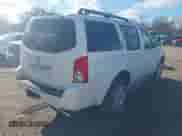 2012 Nissan Pathfinder SV z VIN 5N1AR1NB9CC619107, wystawiony jako IAAI lot #41741053 z przebiegiem 141 952 mil mil oraz . Historia ofert i sprzedaży dostępna na DreamBid. Obrazek 4.