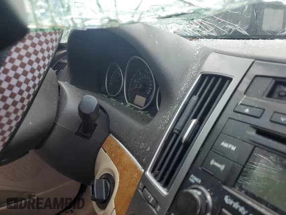 2012 Hyundai Veracruz Limited с VIN KM8NUDCC6CU202390, выставлен на аукционе Copart как лот 61538655 с пробегом Не указан миль и На запчасти • Non repairable. История ставок и продаж доступна на DreamBid. Изображение 9.