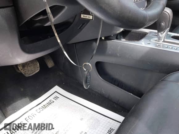 2017 Nissan Pathfinder SV with VIN 5N1DR2MM9HC642769, listed as a IAAI auction lot 42475621 with 110,180 mi miles and . Bid and sale history available at DreamBid. Image 11.