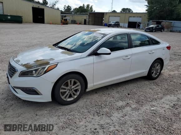 2015 Hyundai Sonata SE с VIN 5NPE24AF0FH177038, выставлен на аукционе Copart как лот 71650005 с пробегом 157 423 миль миль и Чистый • Clean title. История ставок и продаж доступна на DreamBid. Изображение 1.