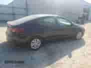 2019 Hyundai Elantra SE с VIN 5NPD74LF7KH434135, выставлен на аукционе Copart как лот 81619935 с пробегом 64 560 миль миль и Списание • Salvage title. История ставок и продаж доступна на DreamBid. Изображение 3.