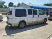 1998 Chevrolet Express Cargo YF7 z VIN 1GBFG15R0W1106782, wystawiony jako Copart lot #68630045 z przebiegiem 145 728 mil mil oraz Szkoda całkowita • Salvage title. Historia ofert i sprzedaży dostępna na DreamBid. Obrazek 3.