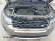 2017 Land Rover Discovery Sport HSE z VIN SALCR2BG7HH653990, wystawiony jako Copart lot #80129715 z przebiegiem Nie podano mil oraz Czysty tytuł • Clean title. Historia ofert i sprzedaży dostępna na DreamBid. Obrazek 12.